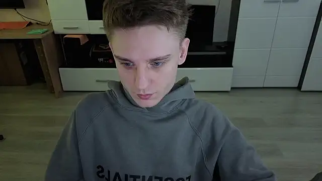 angryzan online show from February 10, 7:46 am