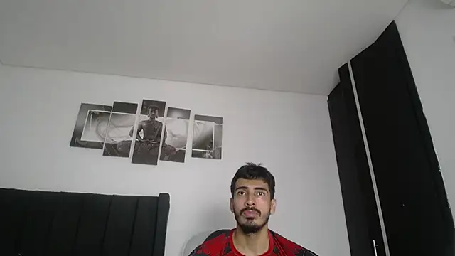 Snapshot of muscle_ares chatting on February 25, 12:13 pm muscle ares online show from February 25, 12:13 pm