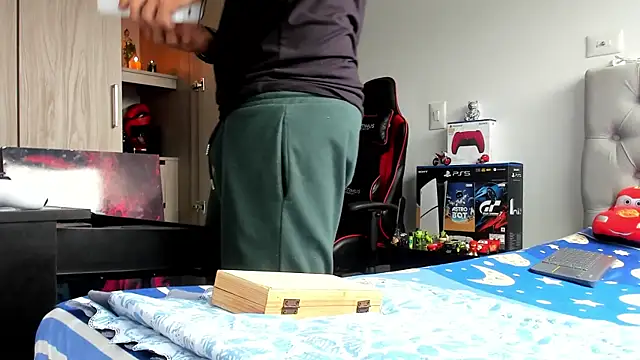 jacob firexx online show from October 25, 1:13 pm