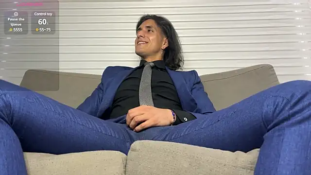 Tom blunt96 online show from January 19, 9:02 pm