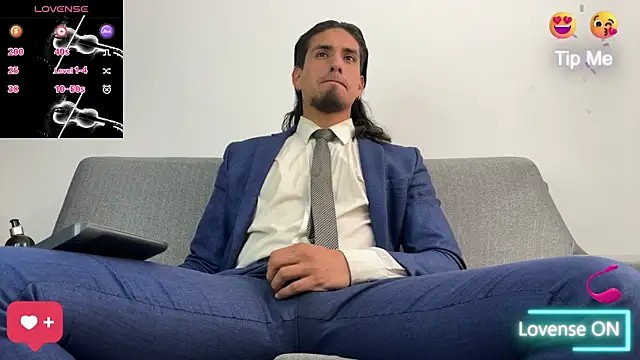 Tom blunt96 online show from September 30, 7:28 pm