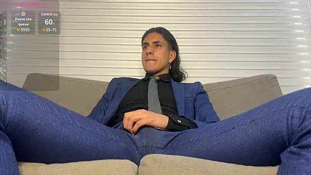 Tom blunt96 online show from January 20, 5:27 pm