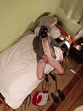 niesmialy39oon online show from November 9, 8:02 pm