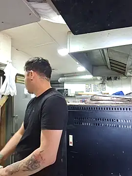 Victorjose3030 online show from October 30, 7:48 pm