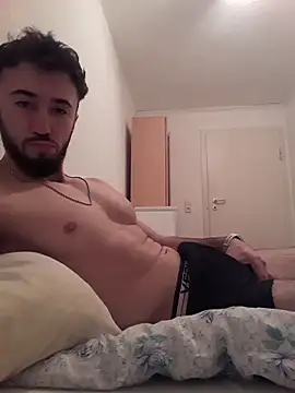 dobadai4r online show from October 31, 6:00 pm