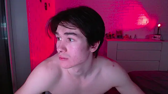 MarkusDean online show from March 29, 4:18 pm