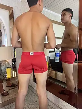 ALAN SANTHOS online show from March 10, 5:24 am