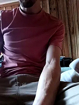 Kaue007 online show from December 4, 9:00 pm