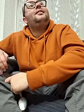 Javier bear online show from January 9, 10:48 pm