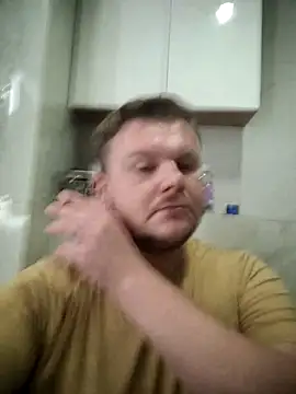 titovilan PL online show from November 6, 12:35 am