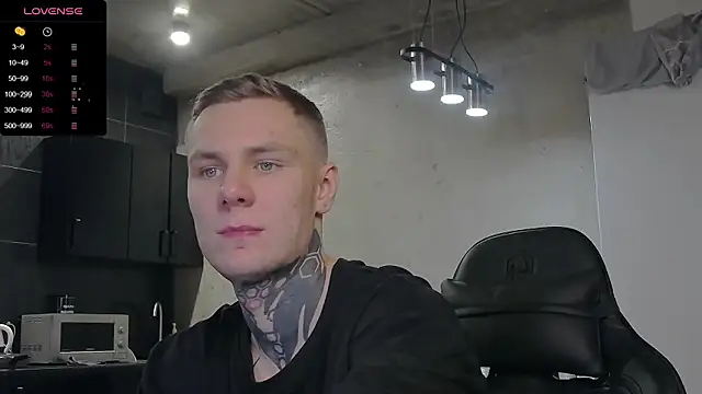 Lechery boy online show from December 10, 6:17 pm