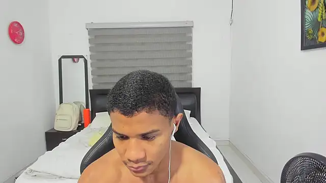 corzoethan online show from February 1, 11:14 pm