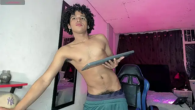 Noah Smith04 online show from April 11, 5:03 am