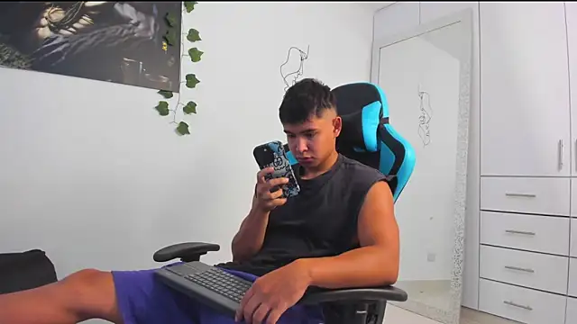 Bray Kevin online show from February 19, 2:55 pm