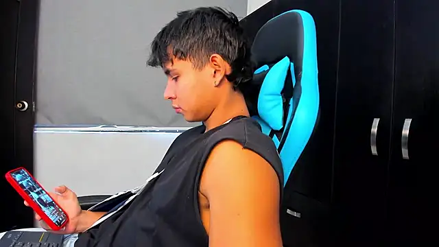 Bray Kevin online show from October 15, 6:15 pm