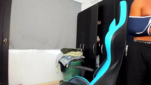 Bray Kevin online show from October 3, 5:29 pm