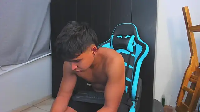 Bray Kevin online show from November 30, 11:40 pm