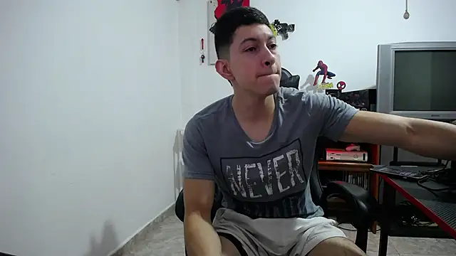 Iam yourbabyprincess XD online show from December 15, 8:39 pm