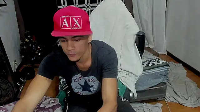 Brunocuttie94 online show from July 12, 12:23 am
