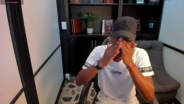 JacksonMuller  online show from October 30, 2:07 pm