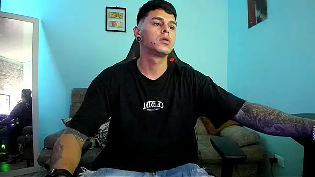 E Moon online show from December 5, 3:26 am