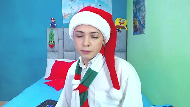 CristopherHot 1 online show from December 18, 8:25 pm