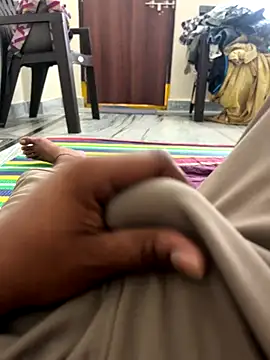 Snapshot of TeluguBoyAbhi chatting on October 20, 3:32 am TeluguBoyAbhi online show from October 20, 3:32 am