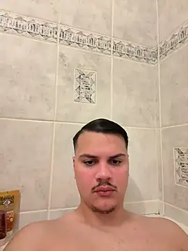 Cocoonefiree online show from March 12, 12:57 pm