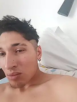 johan l  online show from February 22, 8:10 pm