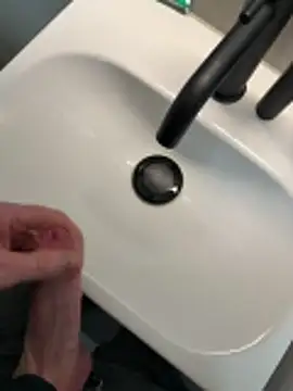 Ben01987 online show from December 5, 11:28 am