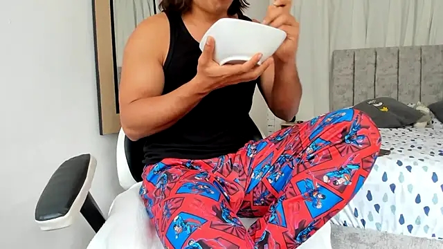 Valerioe online show from October 15, 4:03 pm