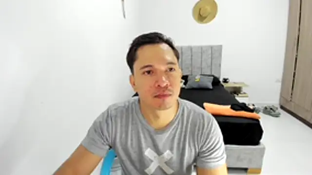 Valerioe online show from July 26, 2:47 pm