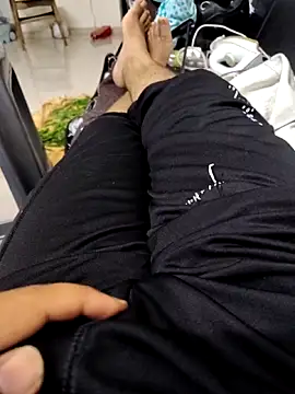 SplitPrestige19 online show from March 31, 5:03 pm