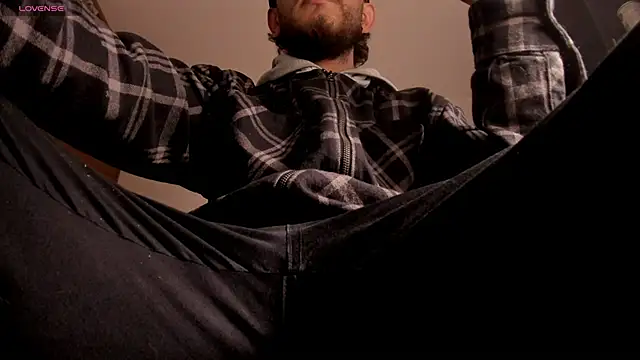 s sven03 online show from March 29, 9:09 am