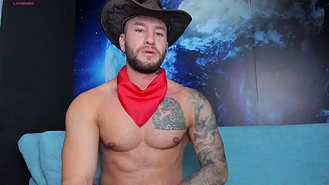 delessandro world online show from July 27, 11:45 pm