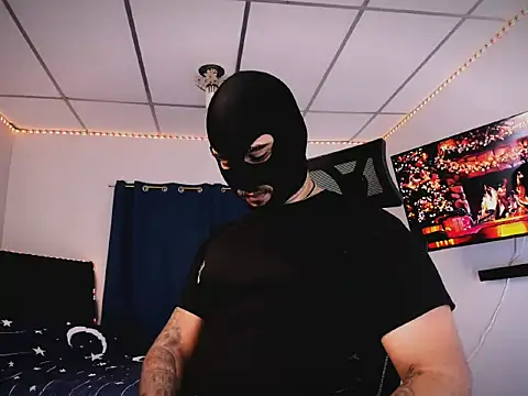 Sebas-hott online show from December 17, 11:11 pm