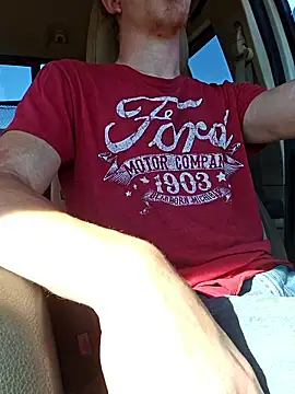 Snapshot of REDHAMMER_ chatting on October 14, 8:16 pm REDHAMMER  online show from October 14, 8:16 pm