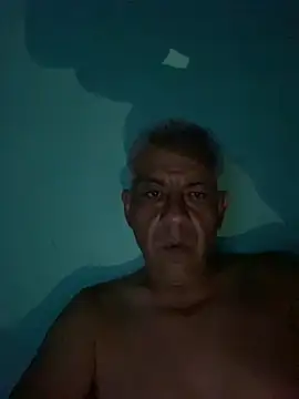 Clau7opez online show from March 16, 6:39 am