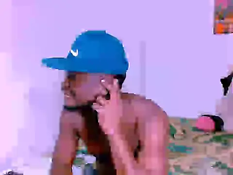 latinhot9631 online show from October 9, 11:31 pm