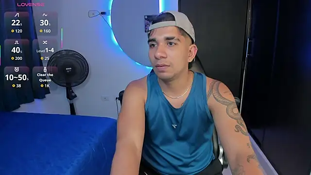 valentino santoss online show from November 16, 8:11 pm