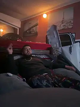 bigdickgio6923 online show from February 9, 3:22 am