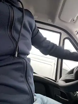 ionut9879 online show from December 24, 8:44 am