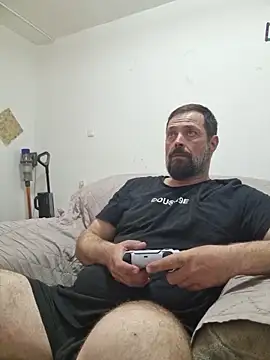 zefside42 online show from December 4, 12:23 pm