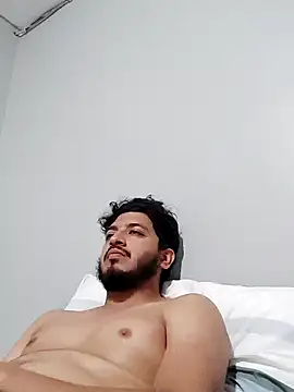 StripArt  online show from February 2, 4:15 am