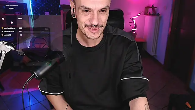 cek 186 online show from December 8, 6:06 pm