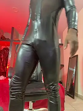 AlejoKhalifa  online show from July 23, 10:23 am
