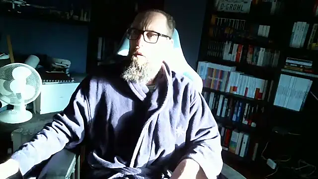 MeSteff online show from December 28, 9:42 am