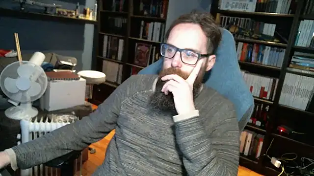 MeSteff online show from December 5, 7:18 pm