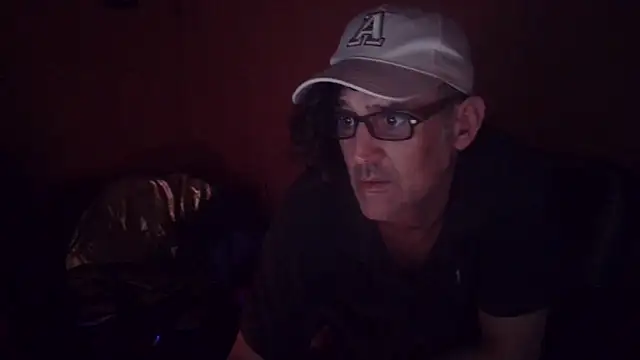 Lia Y PatrickX online show from November 13, 11:30 pm