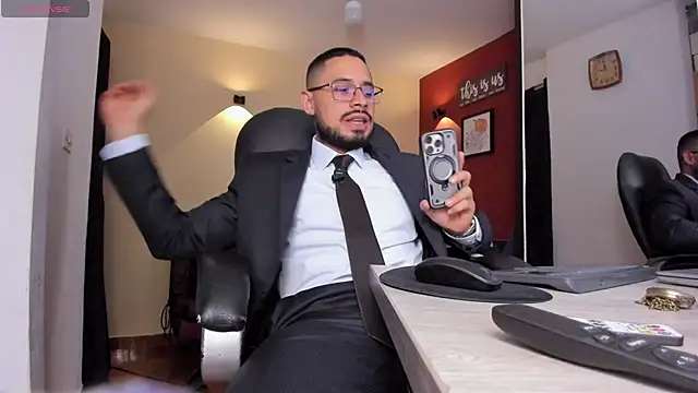 thesexlawyer1 online show from March 25, 5:44 am